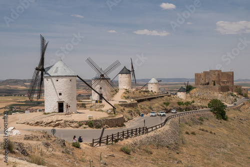 Photos Traditional windmills and the medieval Castle of La Muela in Consuegra, Spain