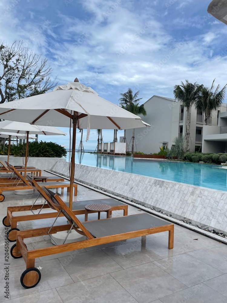 Fototapeta premium swimming pool in hotel