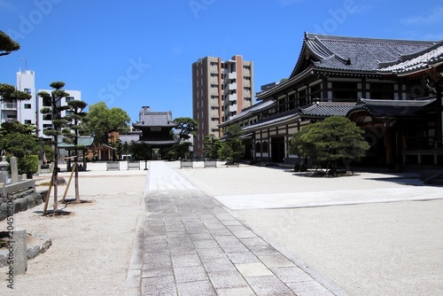 福岡市の曹洞宗金龍寺境内風景