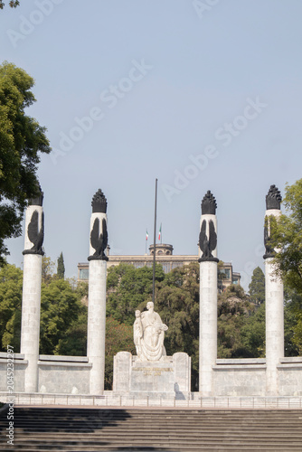 Wide view of the Monument to the Niños Héroes in Chapultepec Park, Mexico City