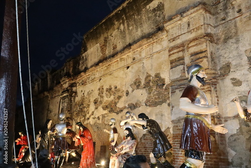 Tableau sur toile statues of holy week