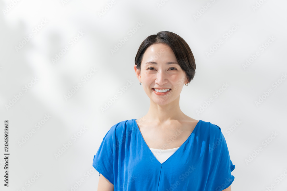 Fototapeta premium 女性 笑顔
