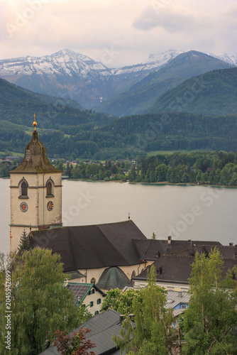 Pfarr-und Wallfahrtskirche St. Wolfgang vor dem Wolfgangsee, Pitschenberg und Osterhorn
