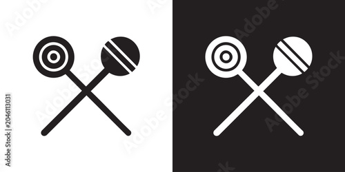 Bild auf Leinwand Minimalist Percussion Mallets Icon with Bullseye and Striped Heads - Modern Mari