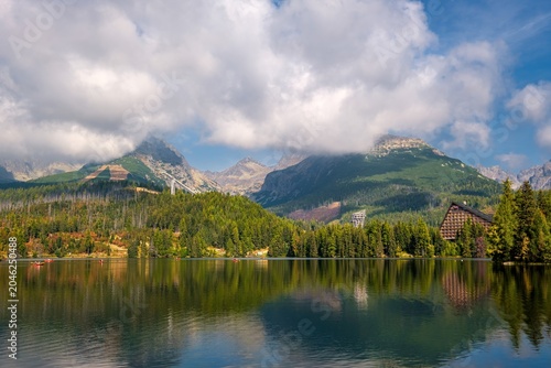 Fotografie Scenic summer view of Strbske Pleso glacial tarn in High Tatras, Slovakia