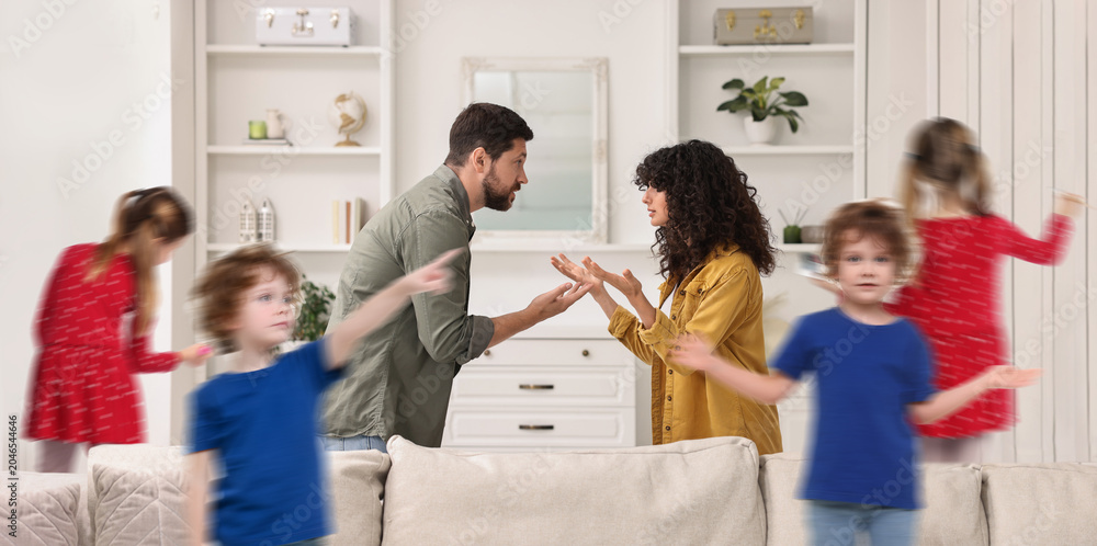 Foto Family with hyperactive children
