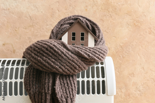 Model of house with warm sc...