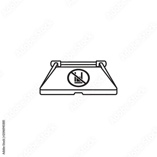 Minimalist black and white shopping bag icon.