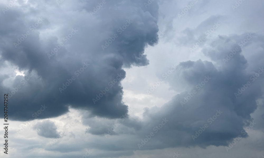 Obraz premium Dark Storm Clouds Before Summer Rain