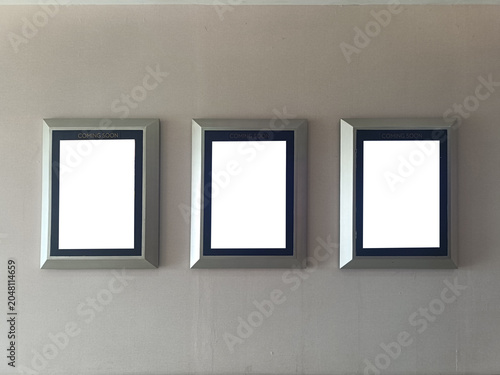 Foto Blank movie poster display on the wall