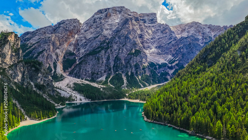 Tableau sur toile Beautiful scenic view of Pragser Wildsee (Lake Braies) in Dolomites