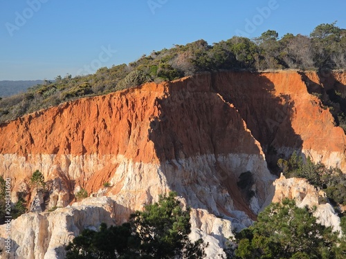 Obraz na plátne Red Cliffs and Coastal Erosion in Australian Wilderness