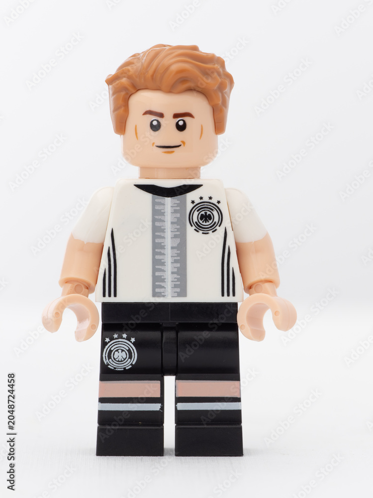Naklejka premium Dortmund, Deutschland - 26. Mai 2026 - Lego Minifigur Fussballer als Symbolbild zur deutschen Nationalmannschaft und der Fussball Weltmeisterschaft