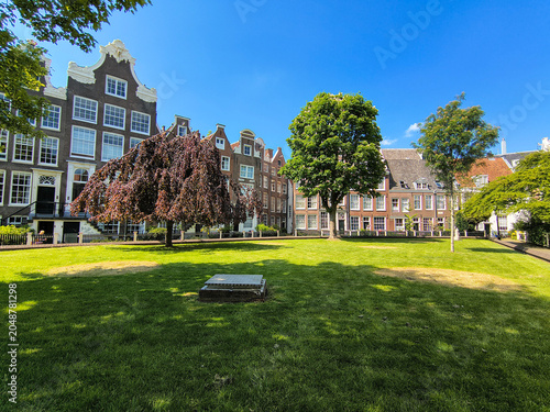  Netherlands, Amsterdam , The Begijnhof Historical Courtyard