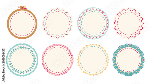 Foto Set of decorative round stitched frames in pastel colors