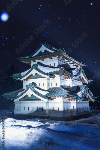 日本の風景・冬　青森　弘前城雪灯篭まつり