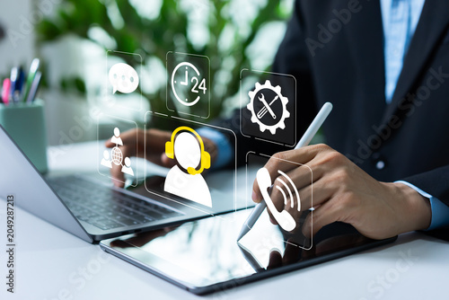 Canvastavla Business customer support representative providing technical assistance, client communication, technology solutions, and 24 hr service support