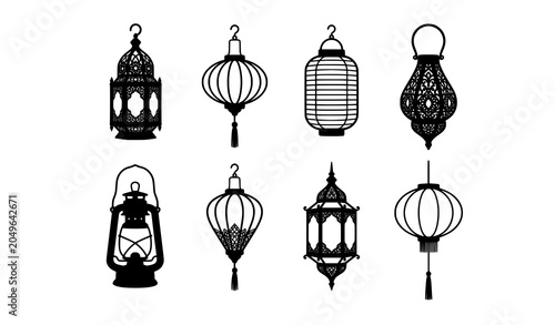 Foto Traditional oriental paper lanterns ramadan arabic lamps and vintage oil lamp si