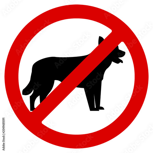 Señal de prohibido perros aislada sobre fondo transparente, icono de prohibido el paso de animales con silueta negra de perro.