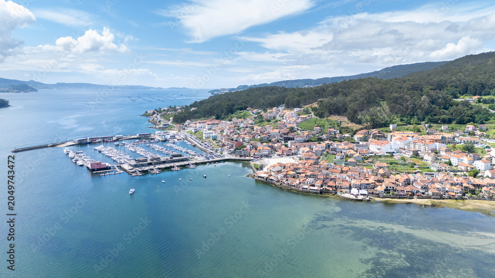 Fototapeta premium Combarro village and marina aerial view, pontevedra, galicia