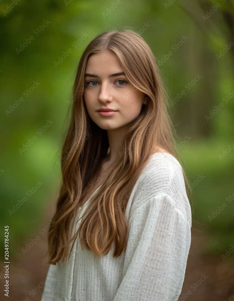 Fototapeta premium Summer Street Portrait of Young Girl, Casual Outdoor Photo for Lifestyle, Fashion or City Vacation Concept