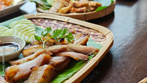 Photos Grilled pork with spicy dipping sauce