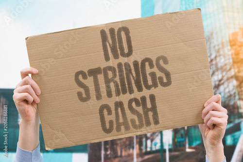 Fotografie "No strings cash" Unconditional regular payment to all