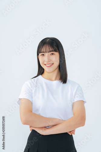 фотографія 笑顔の10代女性のポートレート