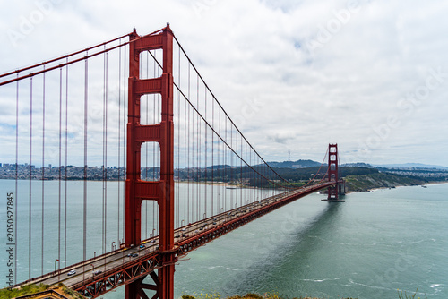 golden gate bridge san francisco with traffic
