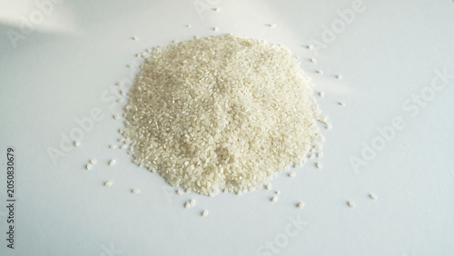 Cuadro en lienzo Fresh Korean White Rice Showing Glossy and Sticky Texture
