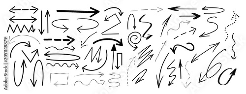 Set of black arrows isolated on transparent background