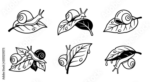 Canvastavla Charming Snail Illustrations, Garden Critters, Nature Elements, Black and White