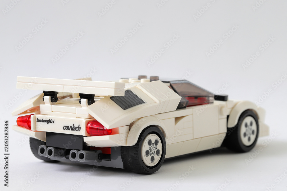 Naklejka premium Lego car Lamborghini Countach