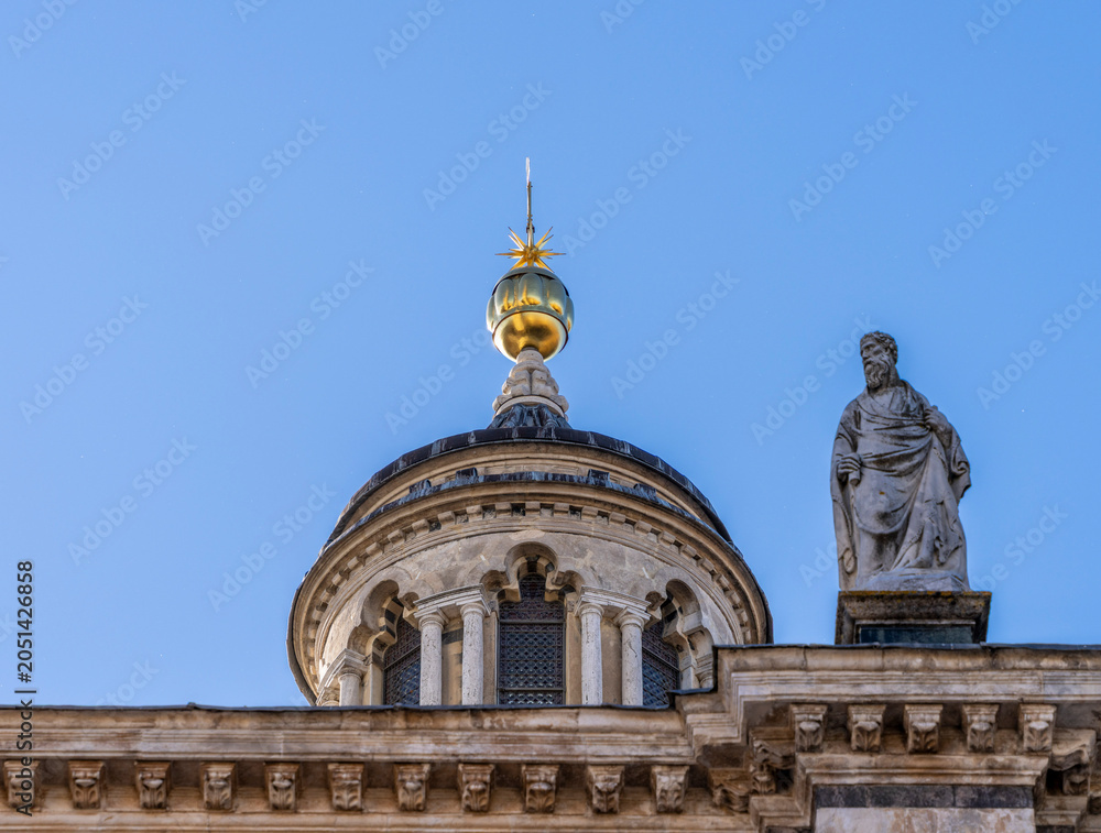 Fototapeta premium Duomo di Siena, Romanisch Gotischer Dom mit Mosaiken, Piazza del Duomo, Siena, Toskana, Italien