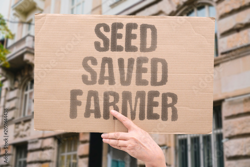 Obraz na plátne "Seed saved farmer" Grower preserves planting material