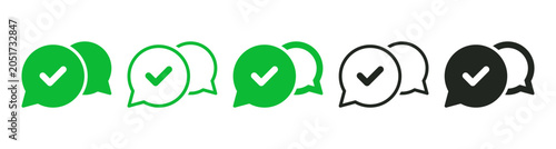 Fotografie Message delivered icons featuring speech bubbles with a checkmark