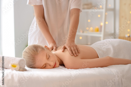 Young woman enjoying spine ...