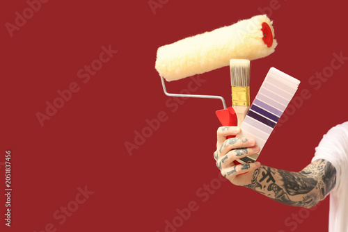 Male hand with palette samp...