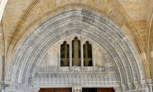 Konstfotografi Close-up shot of the detailed gothic stone carvings and relief work on an archway at the historic Selimiye Mosque, formerly known as Saint Sophia Cathedral