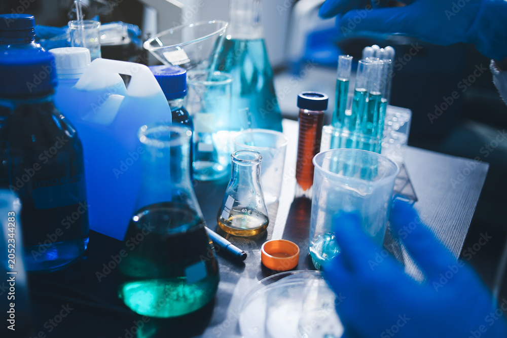 Fototapeta premium Researchers working in the clinical laboratory