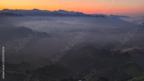 高千穂・国見ヶ丘に広がる雲海の絶景 空撮