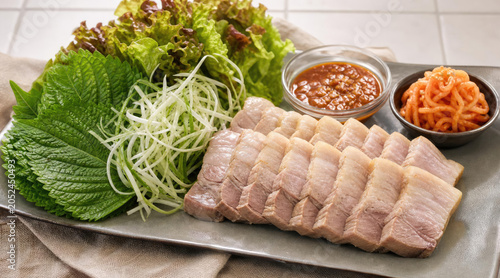 Authentic Korean Bossam: Sliced Pork Belly with Ssam & Kimchi