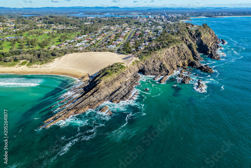 Billede på lærred Aerial scene capturing Bennetts Head and the prominent sand dune overlooking One Mile Beach near Forster, NSW, Australia