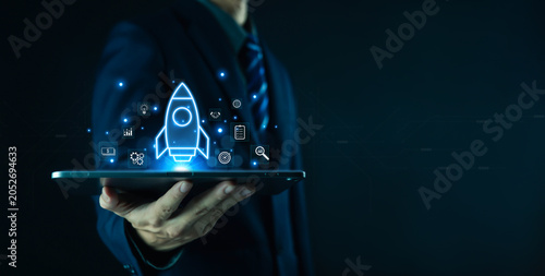 Bild auf Leinwand Startup rocket, innovative ideas, business creativity, marketing, entrepreneurial investment