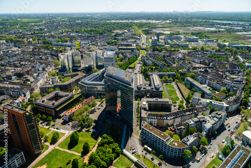 Schilderij op canvas German city of Dusseldorf from above