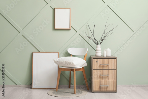Chest of drawers, chair and...