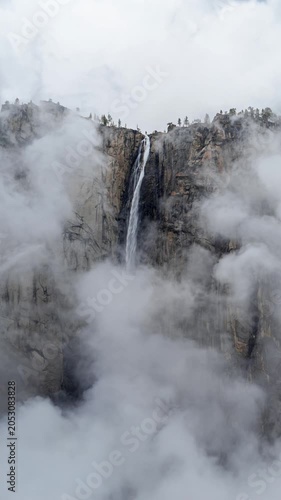 Yosemite Falls - Yosemite National Park, USA