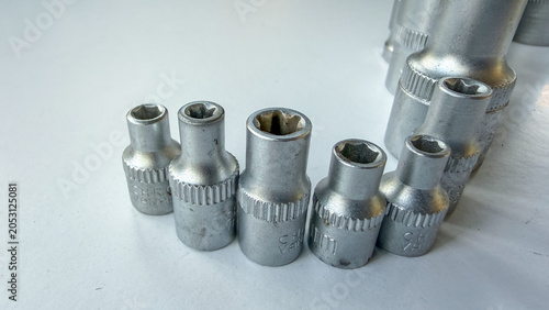 Canvastavla Detailed perspective of various sizes of chrome mechanical socket tools