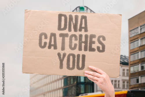 Cuadro en lienzo "DNA catches you" Genetic data identifies individual