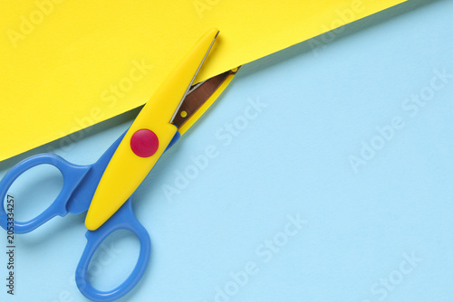 Colorful yellow and blue sc...
